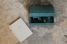Clamshell Box Starter Kit